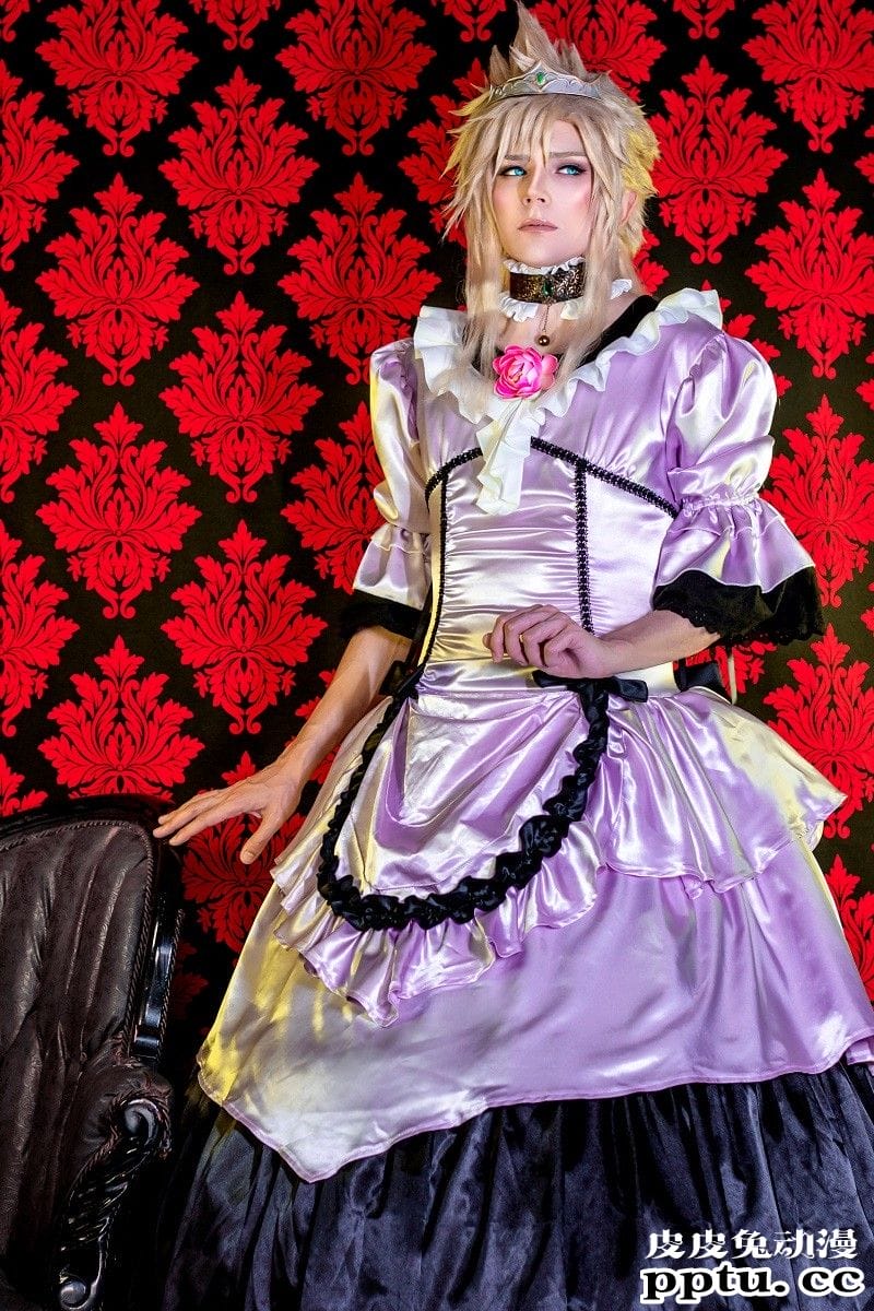 网袜兔女郎与胶衣下平玲花 一周大师级CosPlay赏