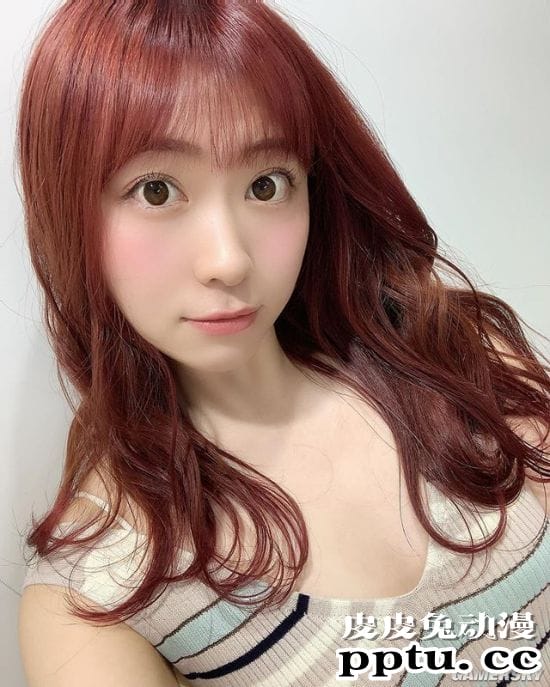 女友力满载的水蜜桃女孩 温柔笑颜的白皙樱花妹白浜さち