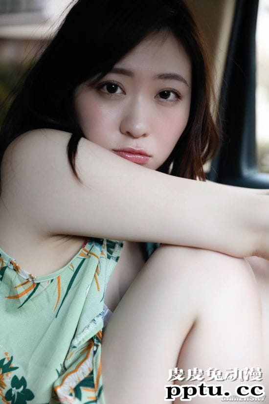 女友力满载的水蜜桃女孩 温柔笑颜的白皙樱花妹白浜さち