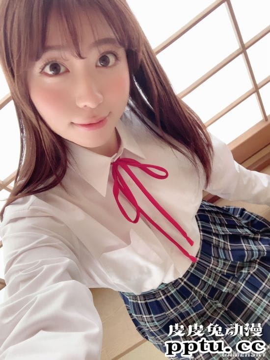 女友力满载的水蜜桃女孩 温柔笑颜的白皙樱花妹白浜さち