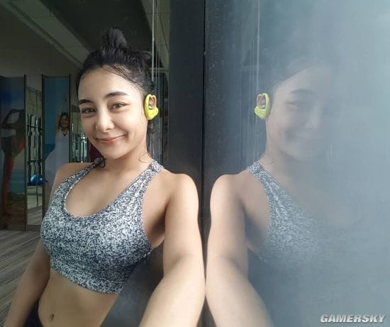 拳击场上的洋娃娃 兼职模特的日泰混血美女拳手