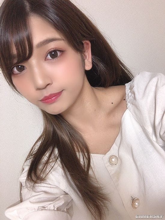 隐藏身材走红网络 日本软实力惊人的甜美樱花妹藤乃あおい