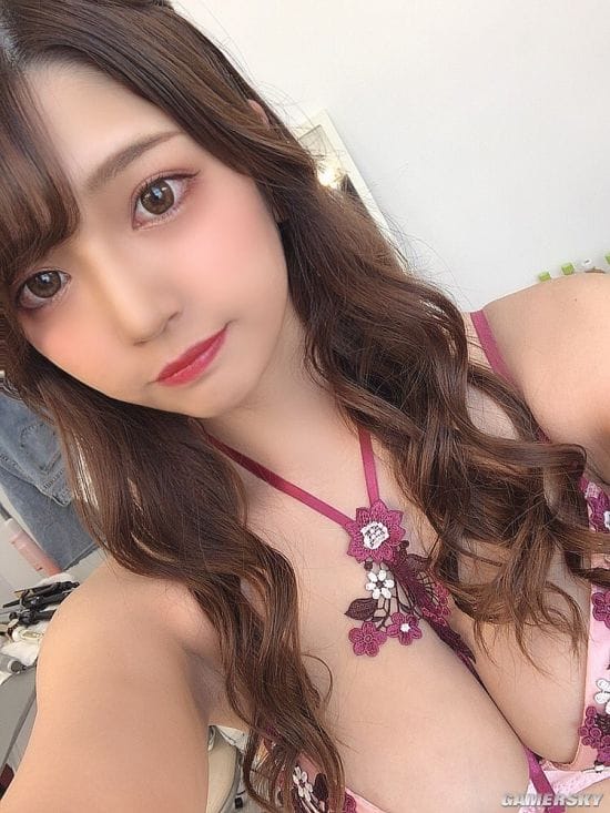 隐藏身材走红网络 日本软实力惊人的甜美樱花妹藤乃あおい