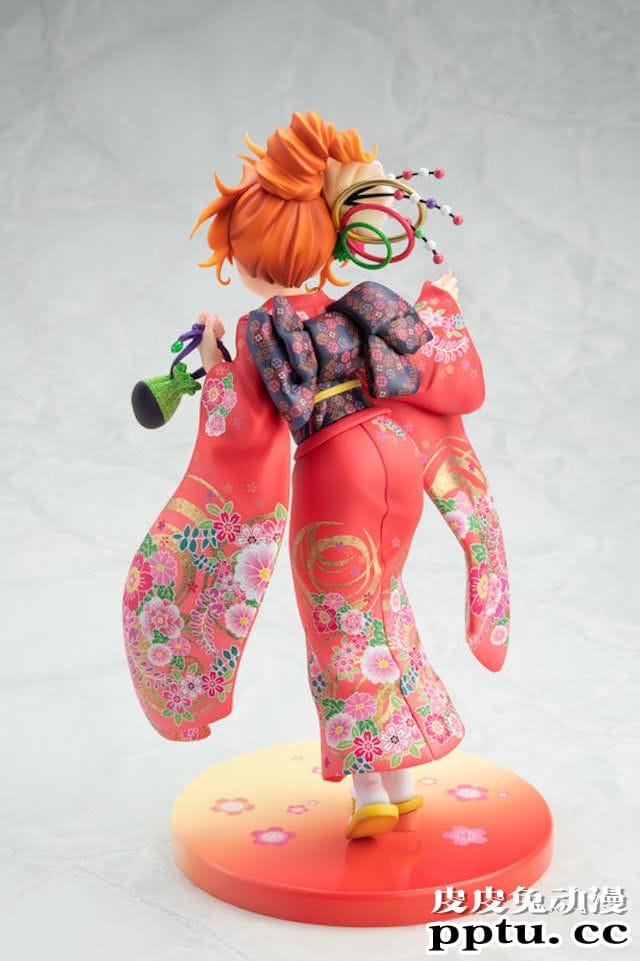 「秀逗魔导士」莉娜因巴斯手办 和服也能彰显好身材