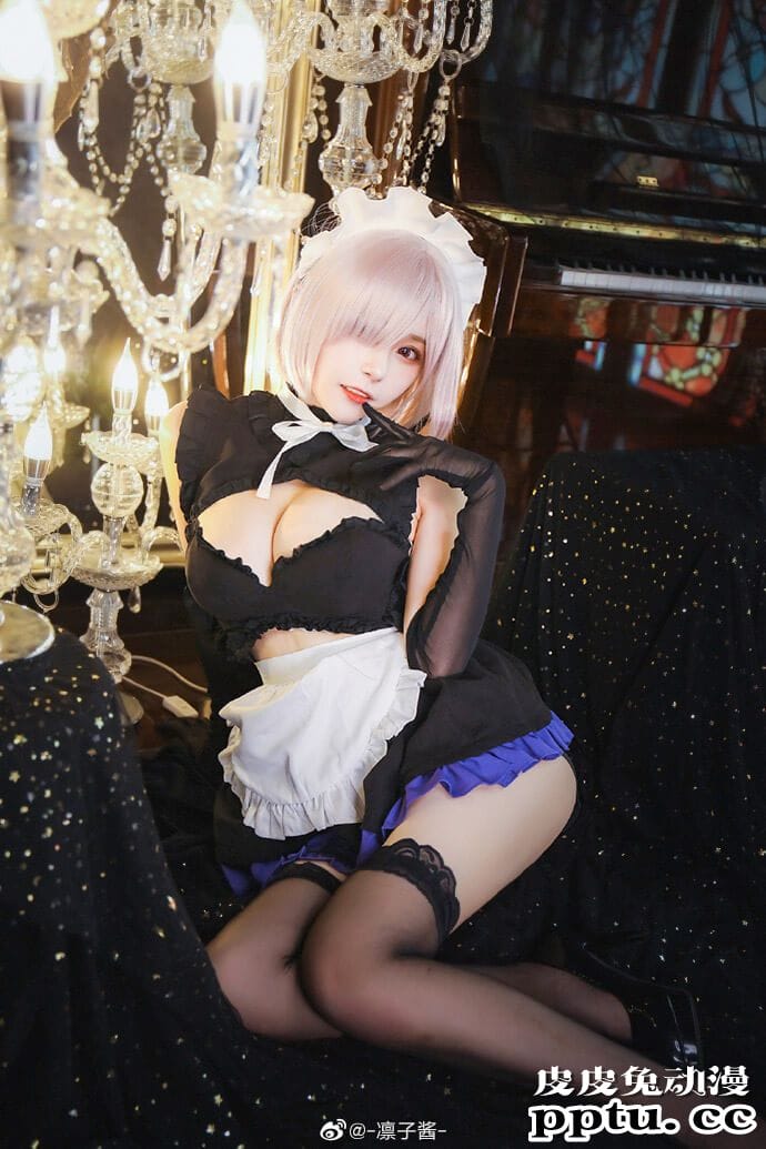 《Fate/GrandOrder》玛修女仆Cosplay【CN:凛子酱】