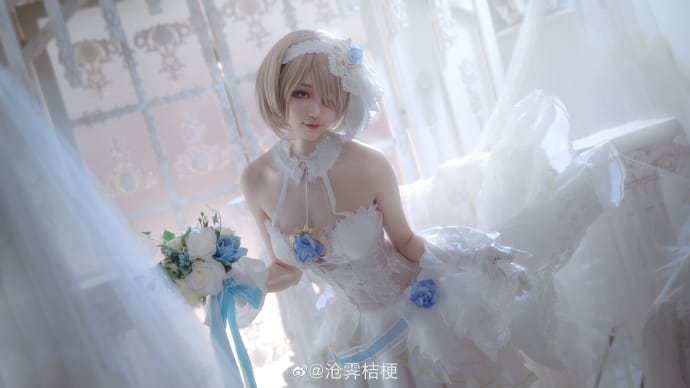 《崩坏3》丽塔•洛丝薇瑟花嫁蔷薇誓言Cosplay【CN:沧霁桔梗】