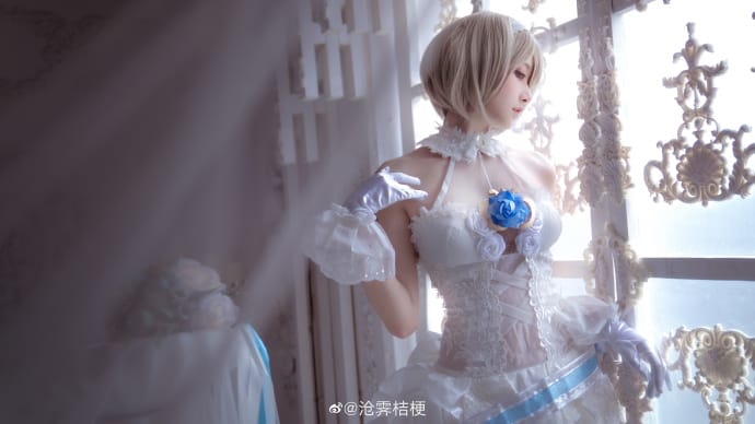 《崩坏3》丽塔•洛丝薇瑟花嫁蔷薇誓言Cosplay【CN:沧霁桔梗】