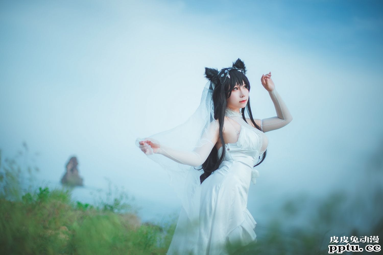 美图福利大放送——《碧蓝航线》爱宕花嫁Cosplay【CN:从从从从鸾】