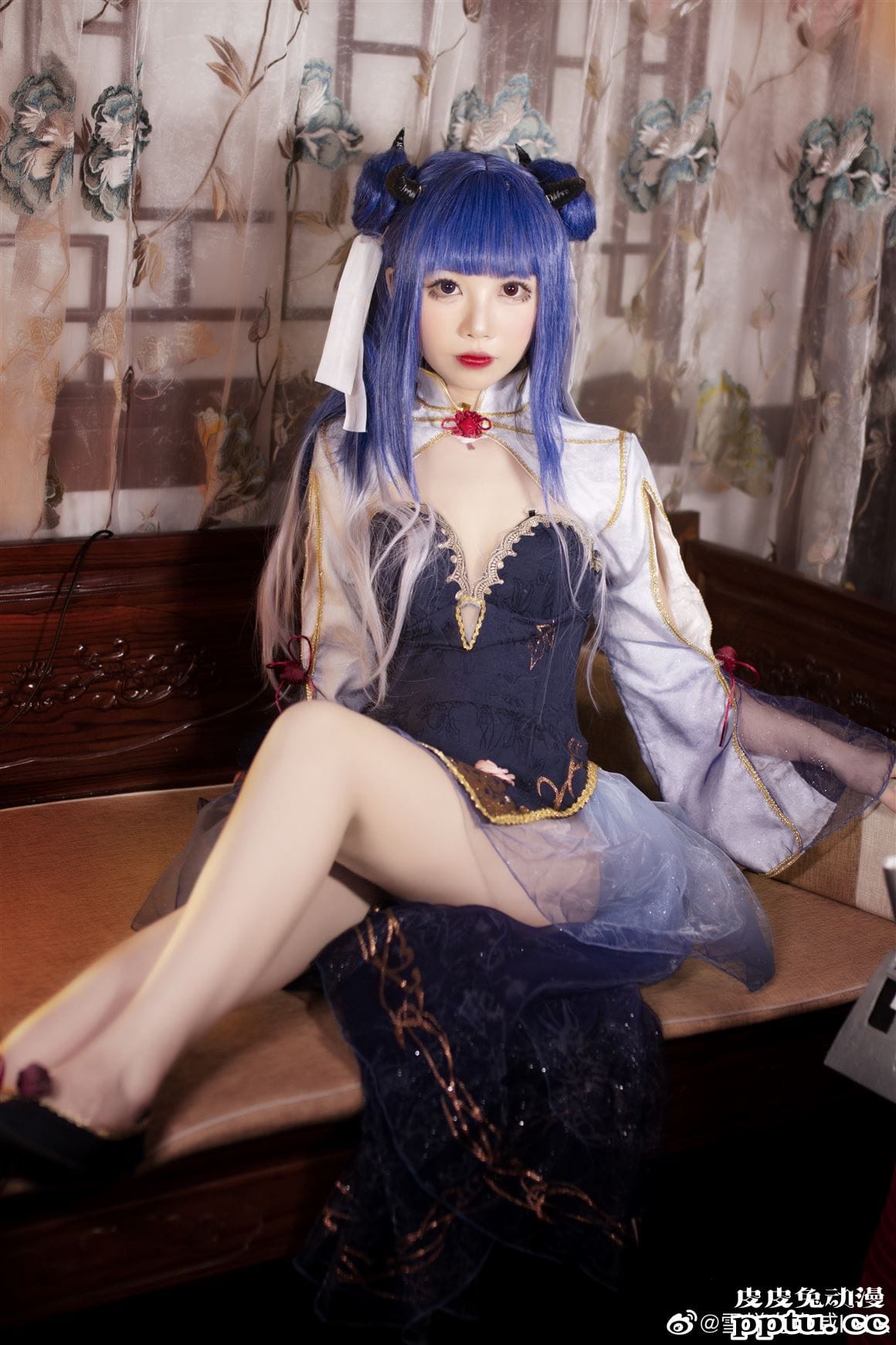 《碧蓝航线》伊吹旗袍美腿Cosplay【CN:雪糕有点咸kkkk】