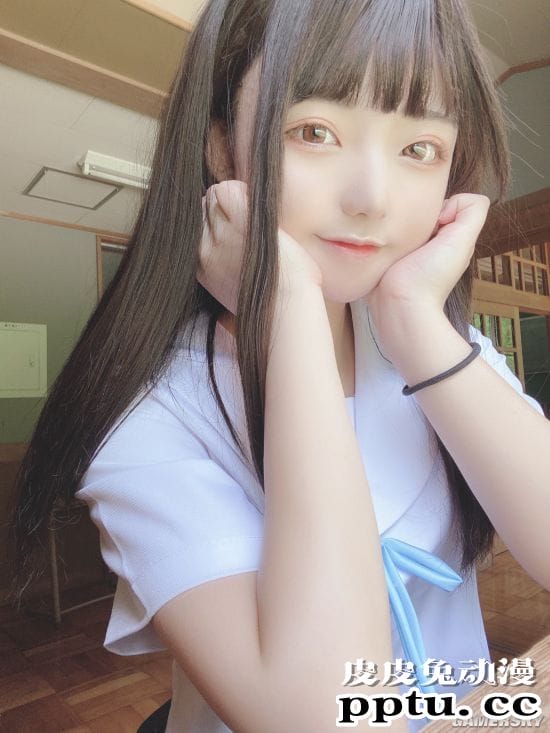 俏皮可爱的精致樱花妹 充满青春气息的岛国正妹COSER