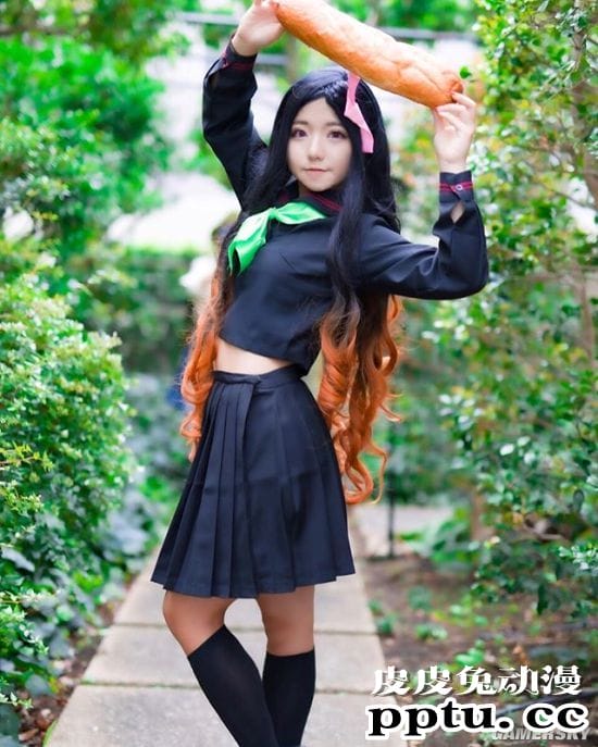 俏皮可爱的精致樱花妹 充满青春气息的岛国正妹COSER