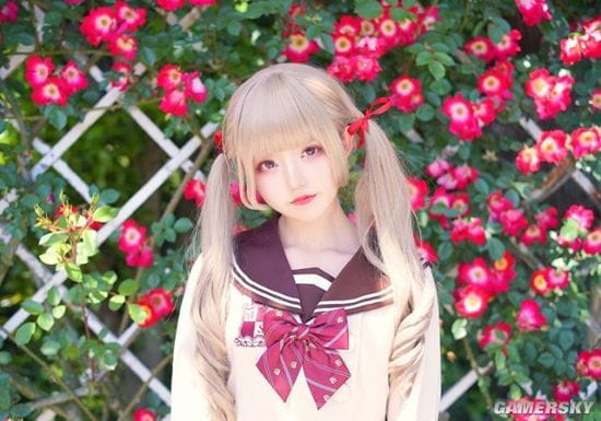 俏皮可爱的精致樱花妹 充满青春气息的岛国正妹COSER