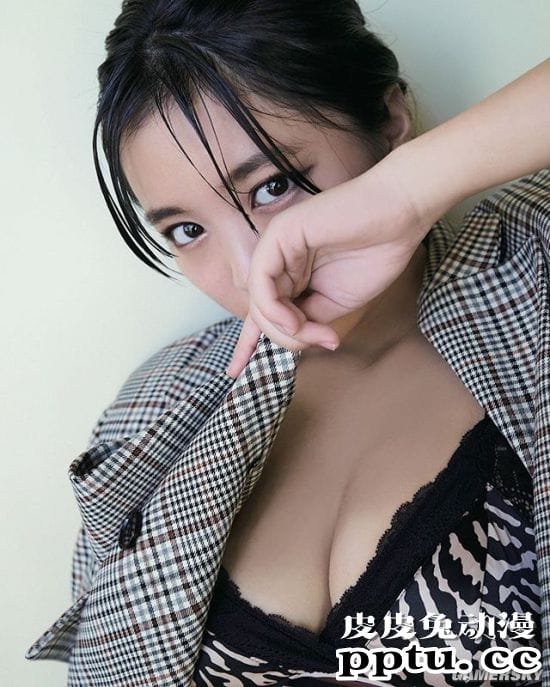 超常发育的曲线身材 甜美笑颜的写真偶像大原优乃