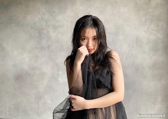 超常发育的曲线身材 甜美笑颜的写真偶像大原优乃