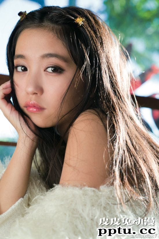 超常发育的曲线身材 甜美笑颜的写真偶像大原优乃