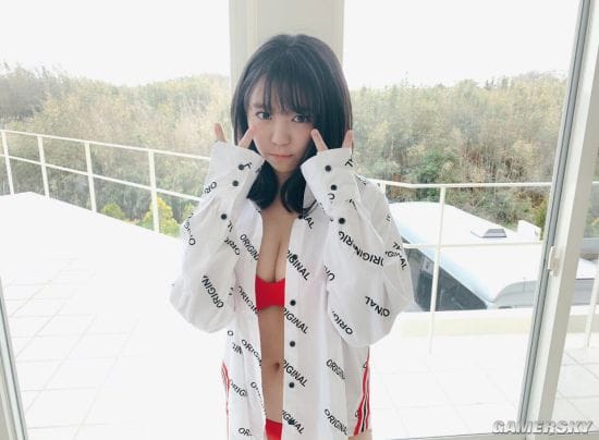 超常发育的曲线身材 甜美笑颜的写真偶像大原优乃