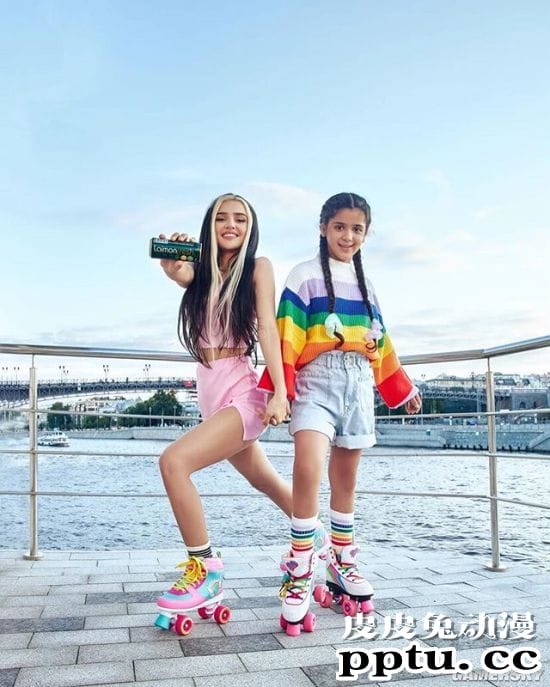 21岁走红的俄罗斯网红辣妹 战斗民族的抖音女王Dina Saeva