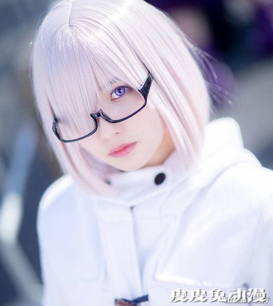 饱满嫩腿制服写真初公开 18岁神颜混血写真偶像森嶋あんり