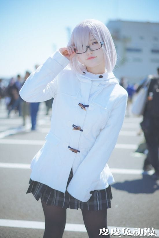 饱满嫩腿制服写真初公开 18岁神颜混血写真偶像森嶋あんり