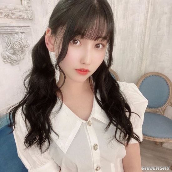 饱满嫩腿制服写真初公开 18岁神颜混血写真偶像森嶋あんり