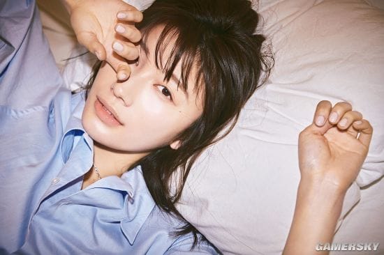 轻熟魅力的超强body 发育过好的写真偶像小仓优香