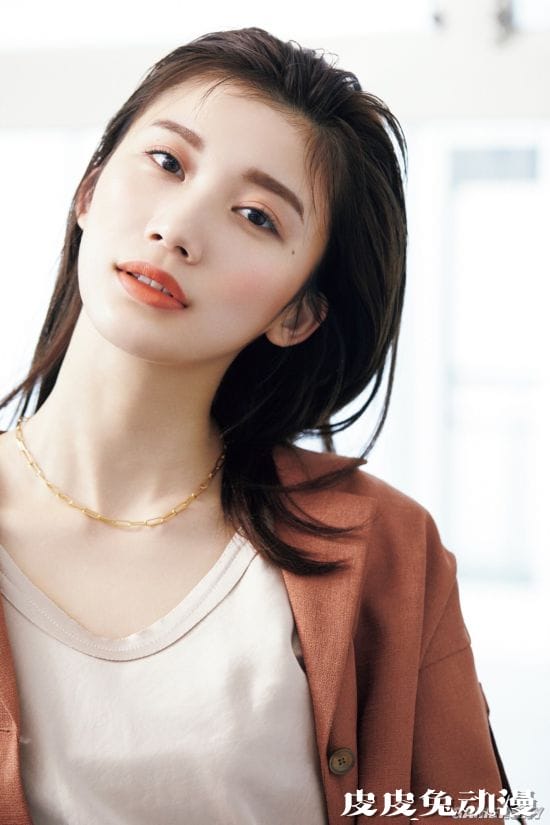 轻熟魅力的超强body 发育过好的写真偶像小仓优香