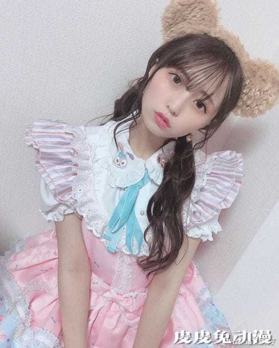 喜欢可爱的双马尾 岛国正妹画师竹内星菜内含有趣的灵魂