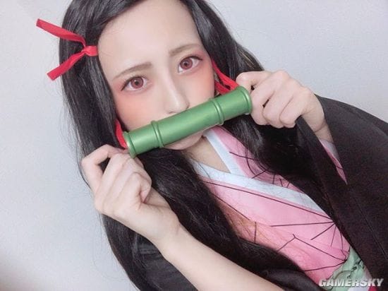 喜欢可爱的双马尾 岛国正妹画师竹内星菜内含有趣的灵魂