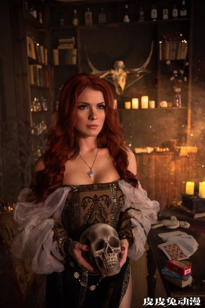 性转但丁与黑丝2B小姐姐 一周大师级CosPlay赏