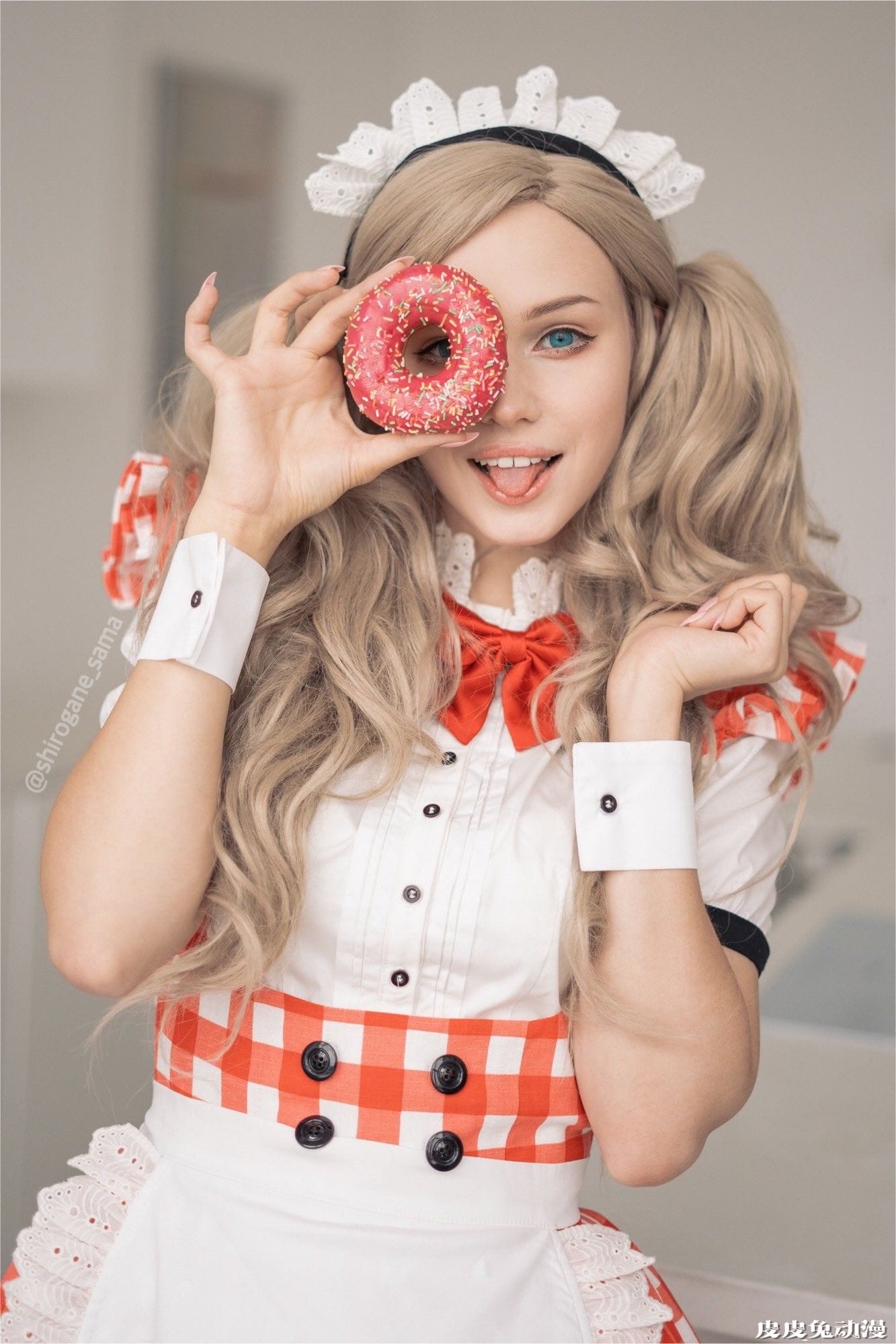 性转但丁与黑丝2B小姐姐 一周大师级CosPlay赏