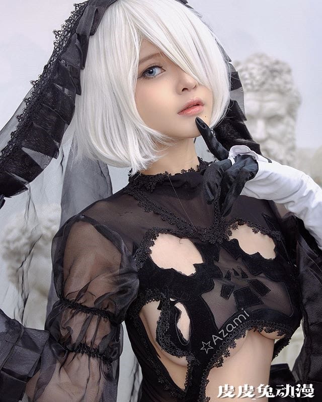 性转但丁与黑丝2B小姐姐 一周大师级CosPlay赏