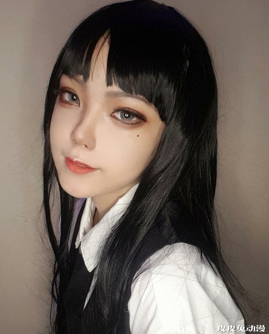 性转但丁与黑丝2B小姐姐 一周大师级CosPlay赏