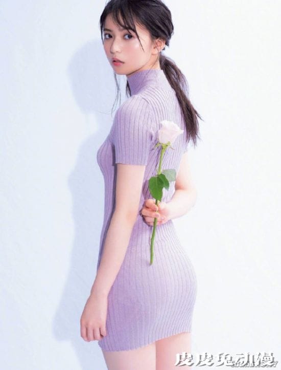 斋藤飞鸟近期杂志写真美照 邻家少女的性感姿态