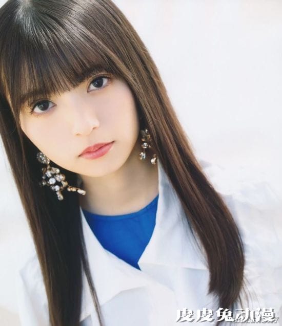 斋藤飞鸟近期杂志写真美照 邻家少女的性感姿态