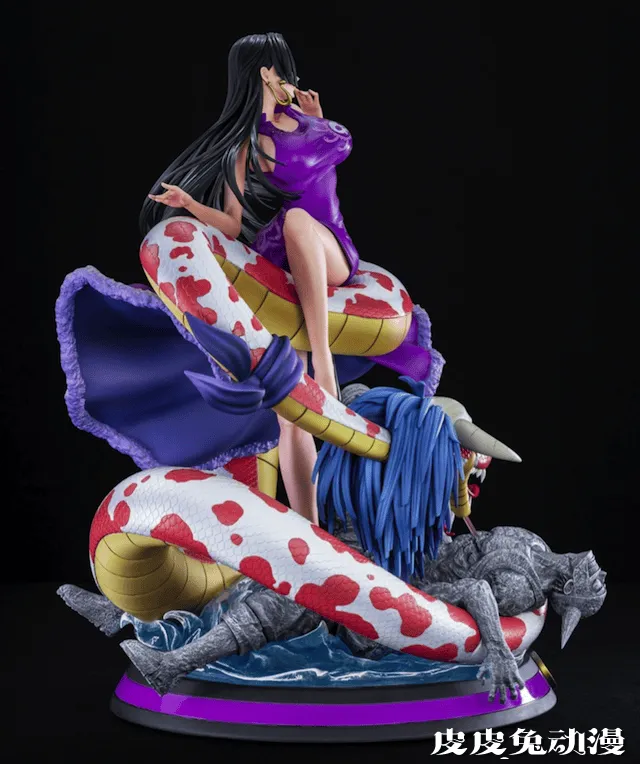 「海贼王」波雅·汉库克限量版1/4手办开订