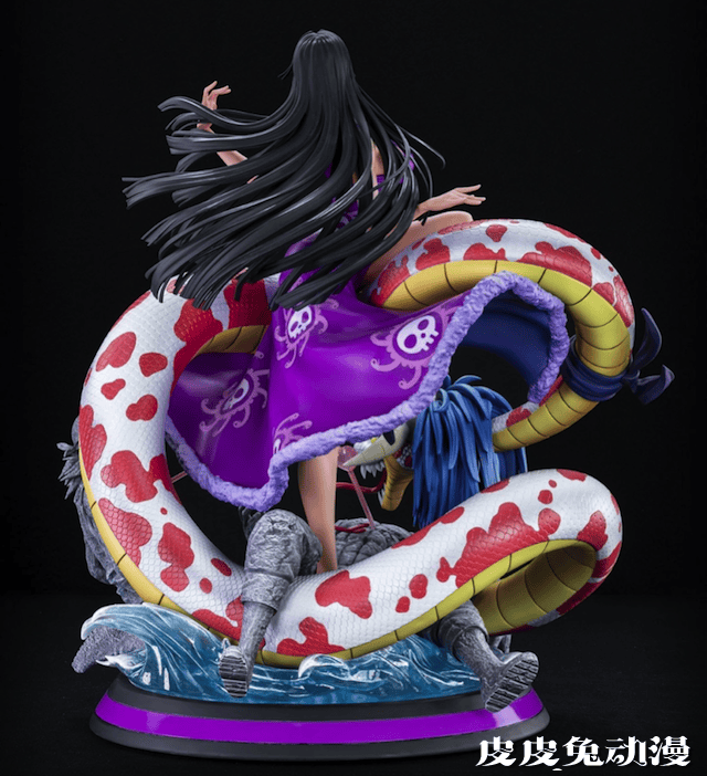 「海贼王」波雅&middot;汉库克限量版1/4手办开订