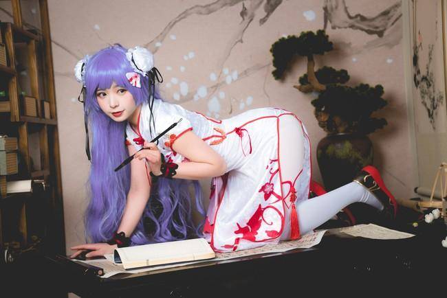 卡哇伊COSER妹子肃雨雨雨COS《碧蓝航线》独角兽旗袍图片合集