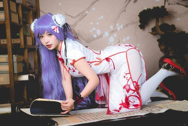 卡哇伊COSER妹子肃雨雨雨COS《碧蓝航线》独角兽旗袍图片合集