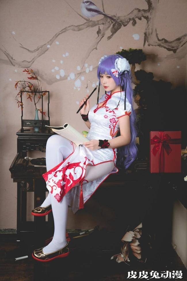 卡哇伊COSER妹子肃雨雨雨COS《碧蓝航线》独角兽旗袍图片合集