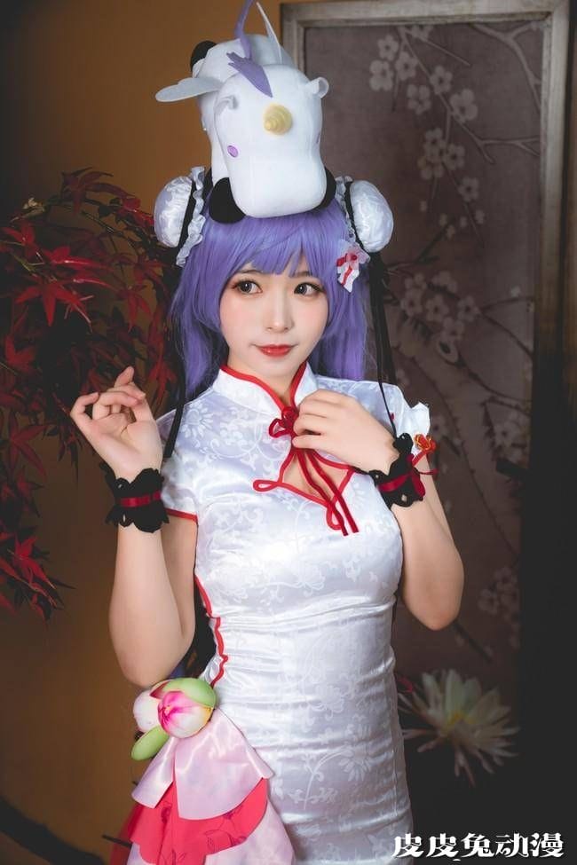 卡哇伊COSER妹子肃雨雨雨COS《碧蓝航线》独角兽旗袍图片合集