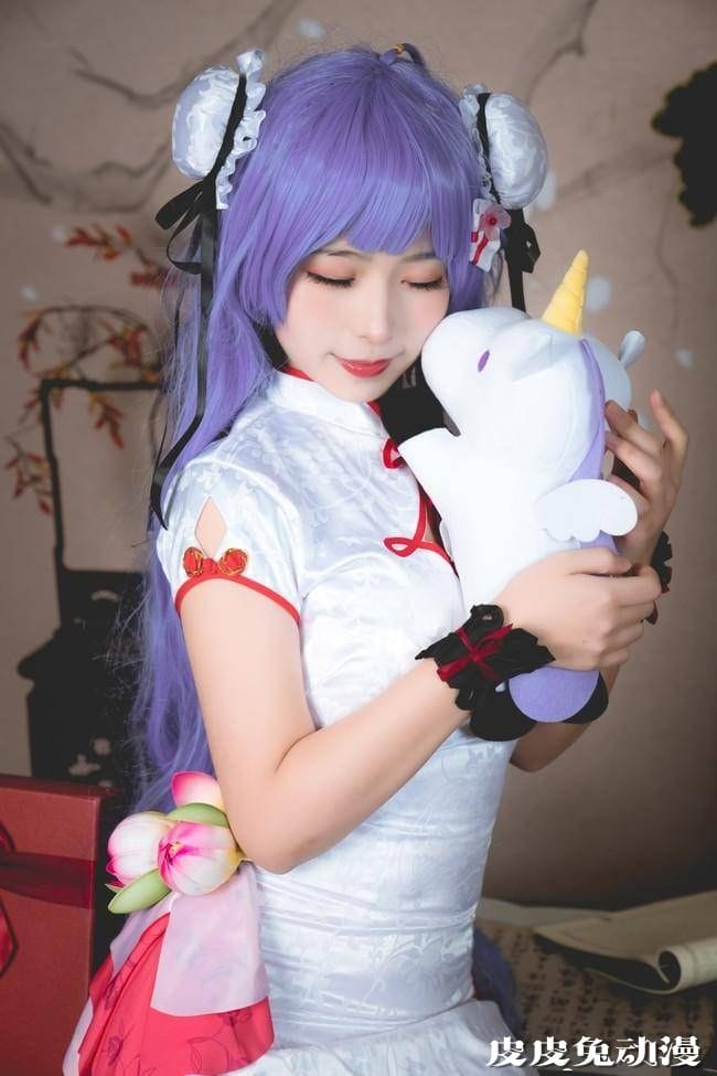 卡哇伊COSER妹子肃雨雨雨COS《碧蓝航线》独角兽旗袍图片合集