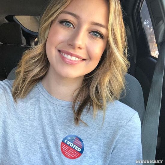 男女通杀素颜美女 小麦色嫩肌的欧美辣姐DagnyPaige