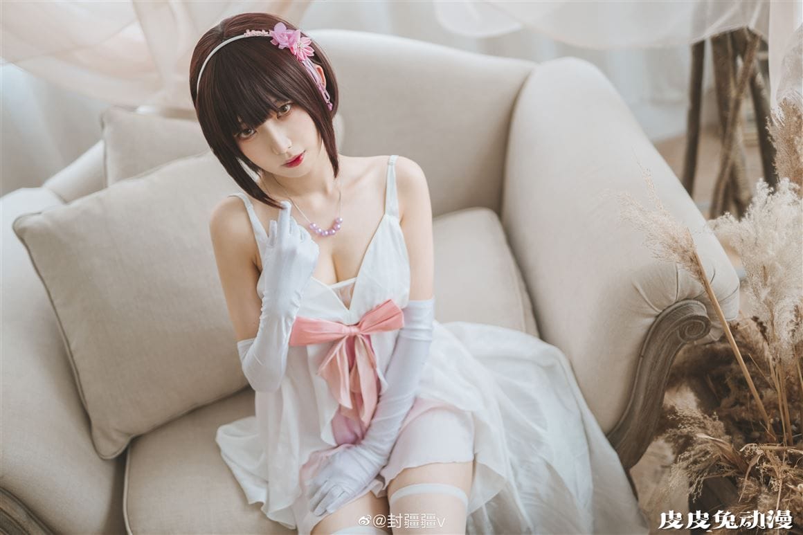 Coser封疆疆路人女主的养成方法加藤惠礼服cos美图分享