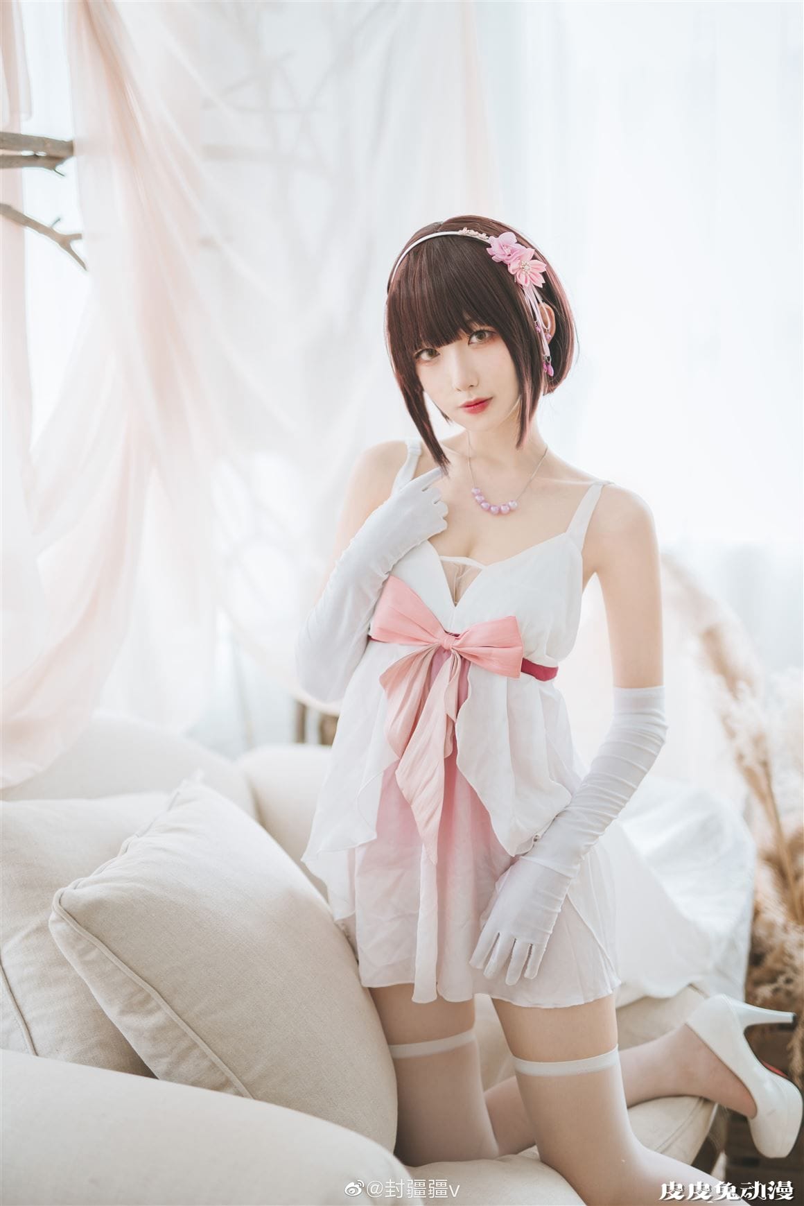 Coser封疆疆路人女主的养成方法加藤惠礼服cos美图分享