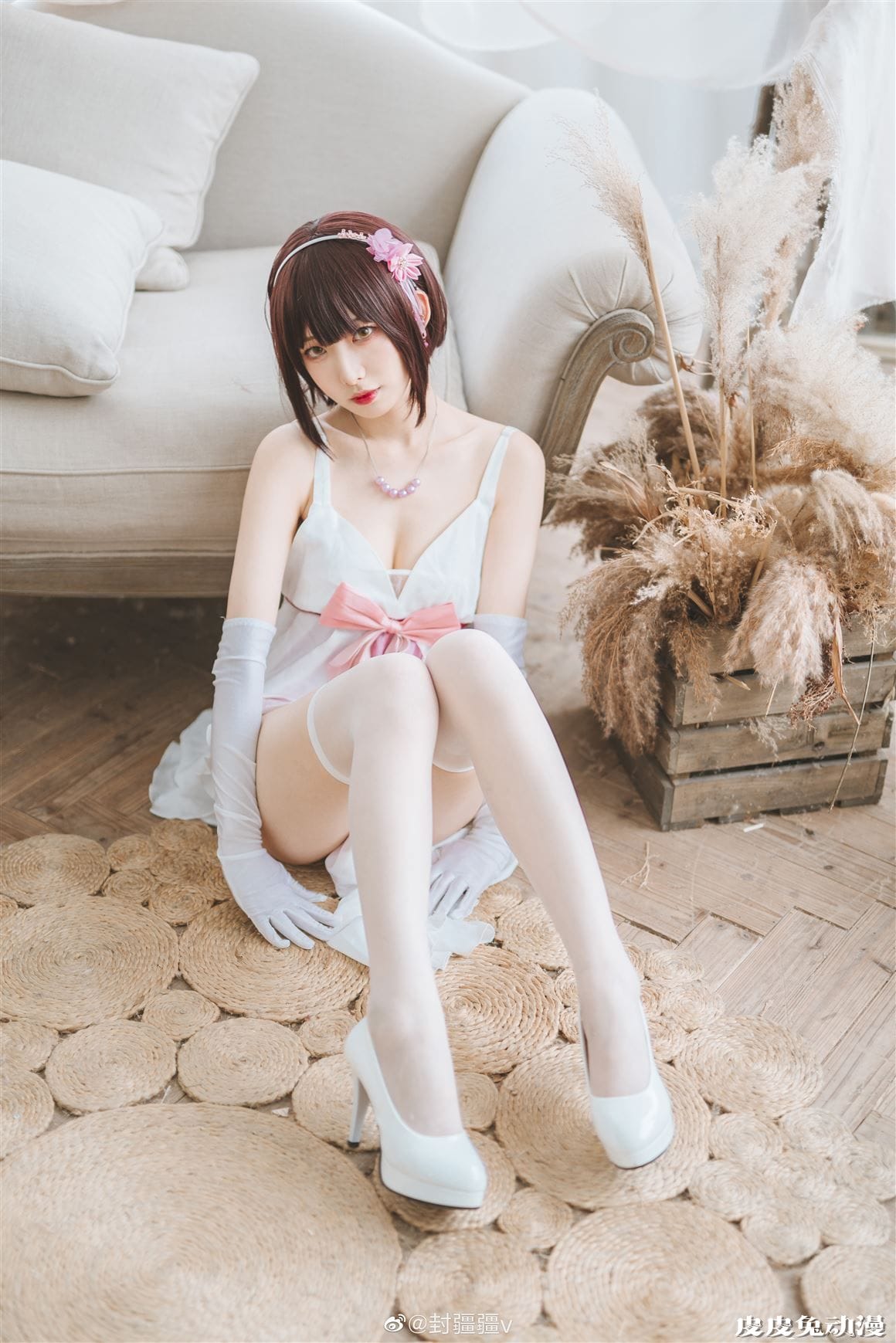 Coser封疆疆路人女主的养成方法加藤惠礼服cos美图分享