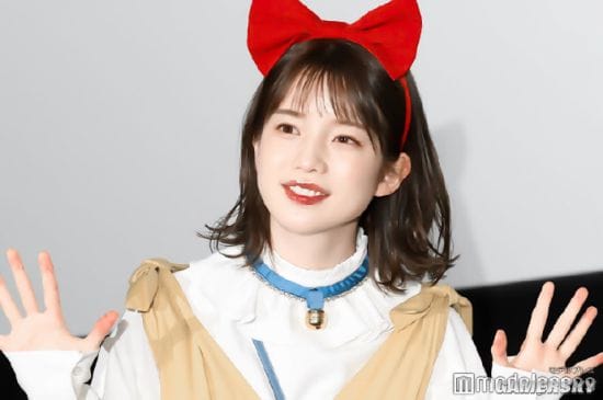 甜美姨母笑秒杀直男粉丝 日本顶级女主播弘中绫香