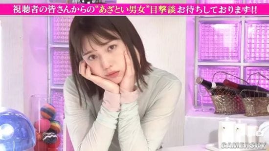 甜美姨母笑秒杀直男粉丝 日本顶级女主播弘中绫香