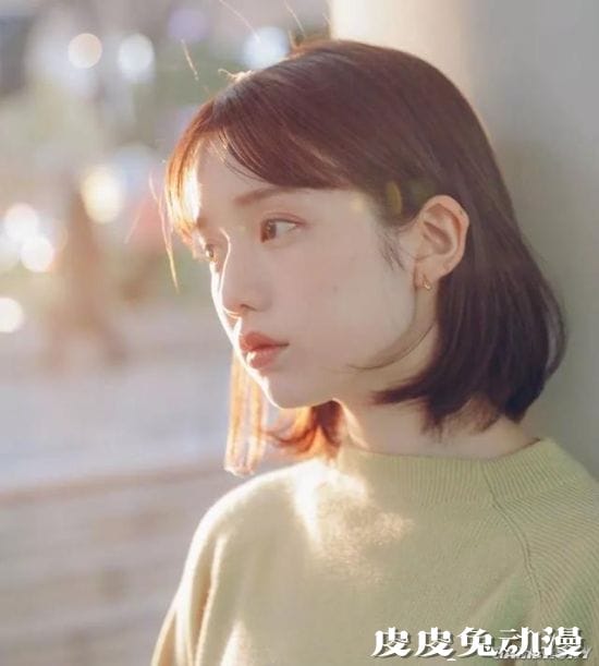 甜美姨母笑秒杀直男粉丝 日本顶级女主播弘中绫香