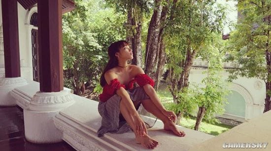 极品I字腿混血正妹 美臀派清纯系写真女星冈田纱里