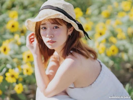 散发轻熟魅力的魔鬼身材 日本写真女星菜乃花